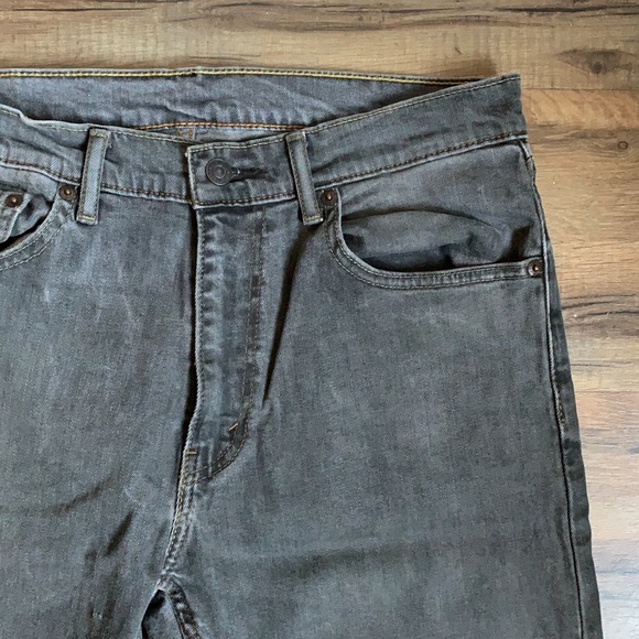 Levi’s Jeans - Picture 2 of 4